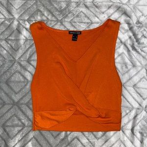 Fashion nova crop top